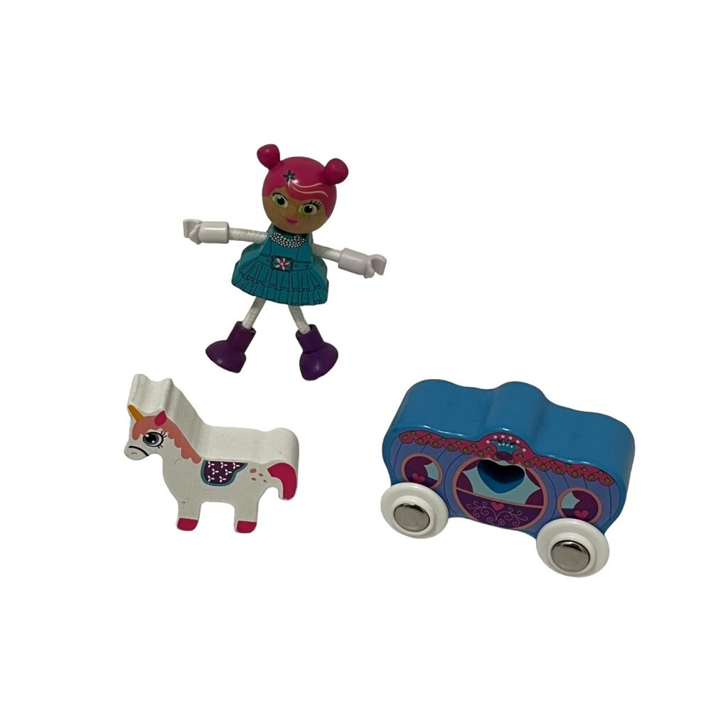 J'adore Princess Julie Natural Wooden Toy Playset 3PC Set Lot Horse Carriage
